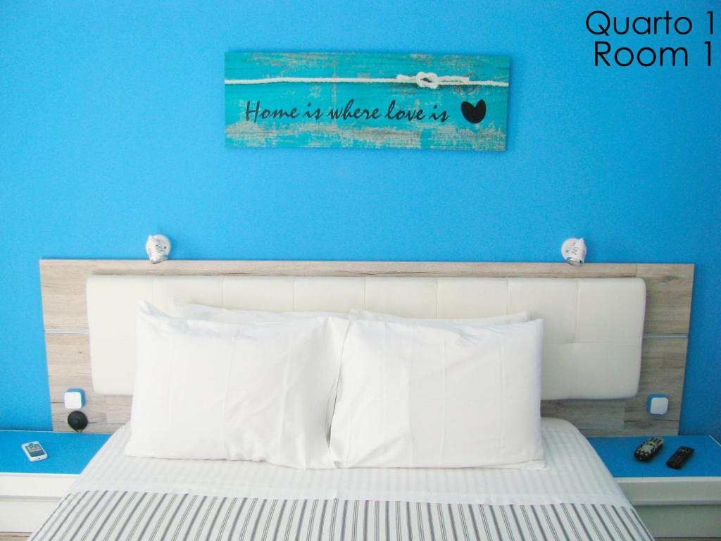 Tiago & Jorge Guesthouse room 2